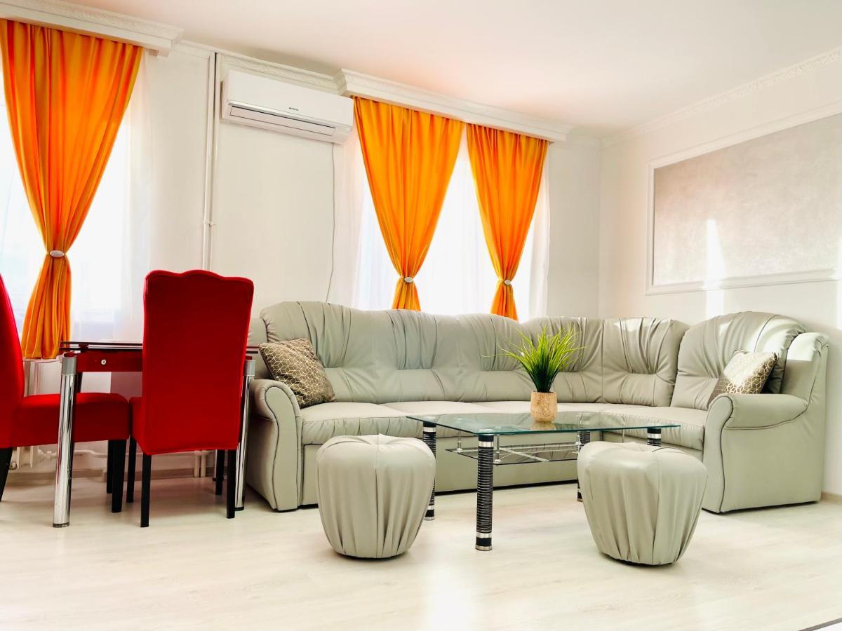 Apartament Premium Isabella Arad Exterior photo